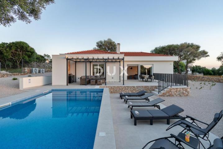OTOK PAG, LUN  - Luksuzna villa s uhodanim poslom