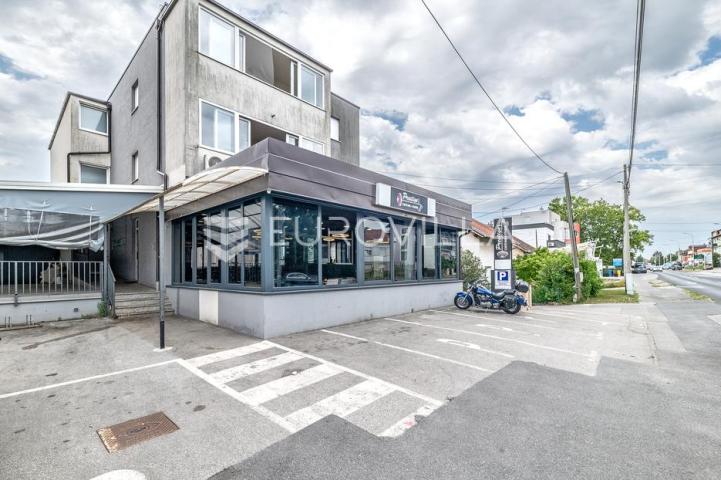 Zagreb, Sesvete, poslovni prostor na dvije etaže, 443,27 m²