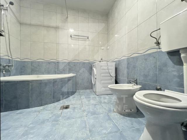 Izdavanje, Trosoban stan, Podgorica, Zagorič, 100m2