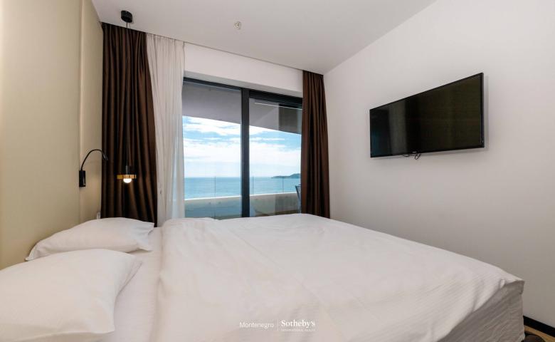 Furnished One Bedroom Apartment