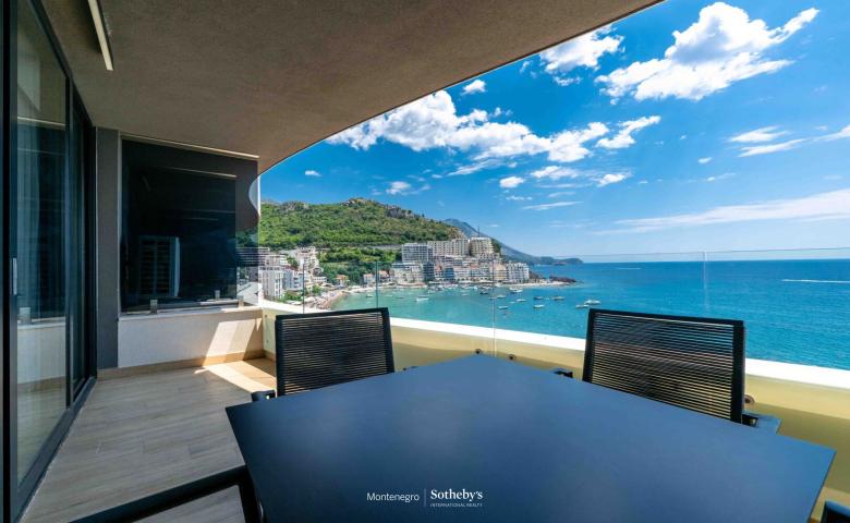 Furnished One Bedroom Apartment