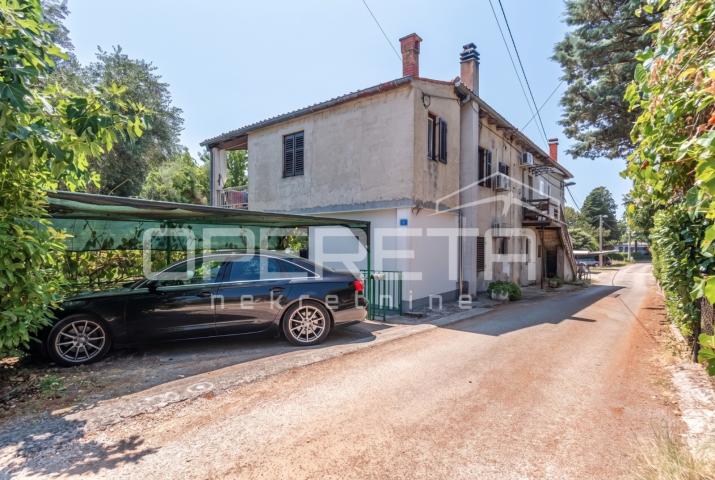 Istra – okolica Umaga, stan 200 m od mora s vrtom

