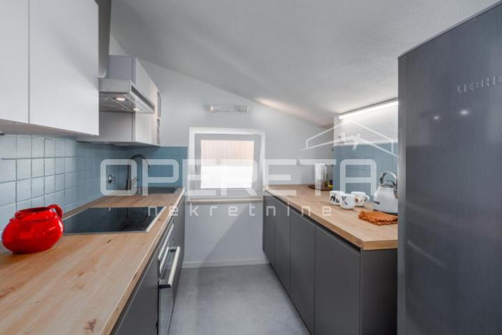 Istra – Rovinj, trosoban stan 100 m od mora