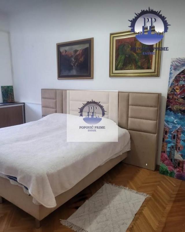 IZDAJE SE DVOSOBAN STAN | 75m² | 650€ – CENTAR, PODGORICA
