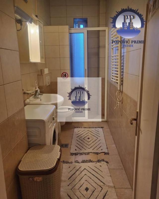 IZDAJE SE DVOSOBAN STAN | 75m² | 650€ – CENTAR, PODGORICA