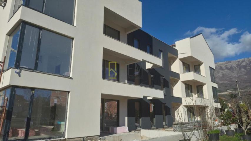 Prodaja-jednosoban stan 51m2 u izgradnji, Radanovići
