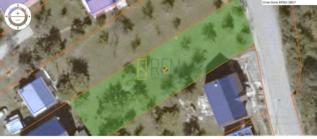 Prodajemo– plac 823m2 za izgradnju više objekata u Kolašinu, Centar
