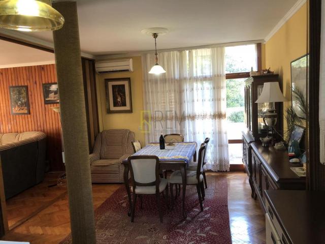 PRODAJA- KUCA, BAR