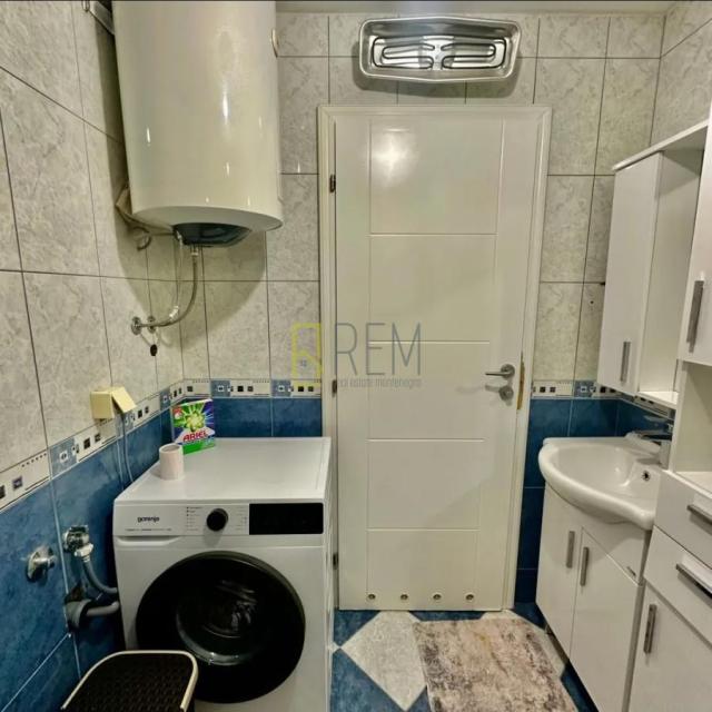 Prodajemo- dvosoban, kompletno namjesten stan 56m2 na Zabjelu