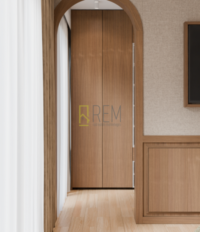 Prodajemo- penthouse 170 m² sa dodatni 155 m² krovne terase i tri garažna mjesta
