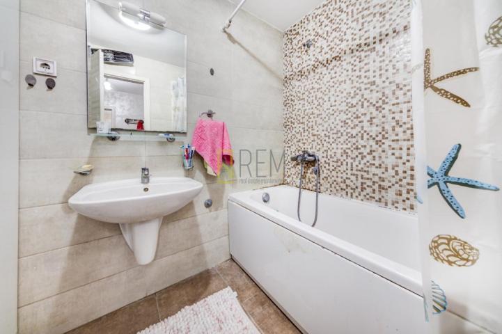 Prodajemo- lux trosoban duplex stan 113m2, Ljubović