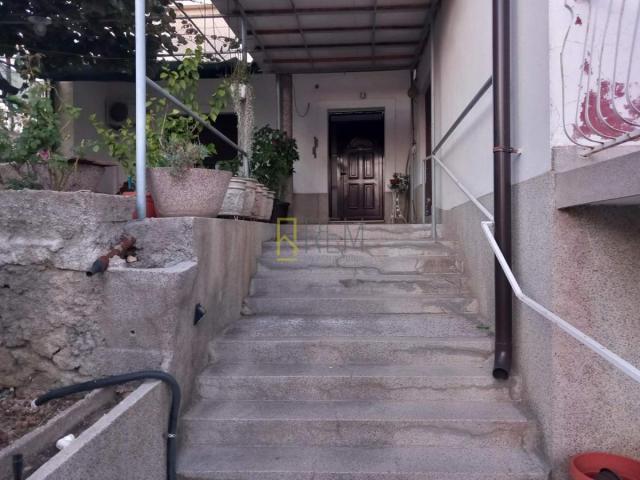 Kuća u Ulcinju, liman