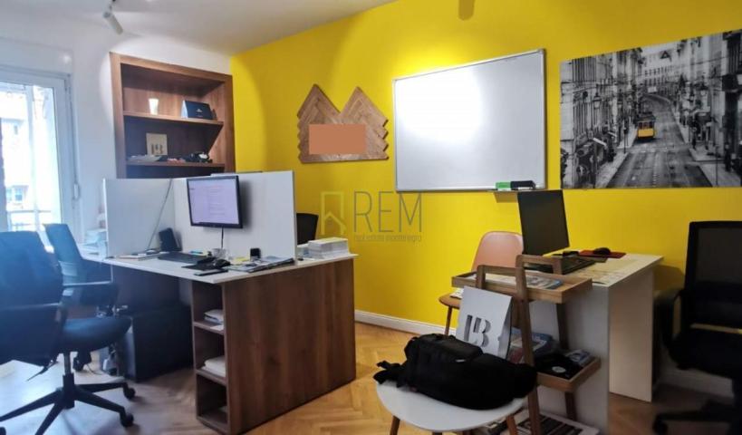 Prodajemo- jednosoban funkcionalan stan 36m2, Blok 6