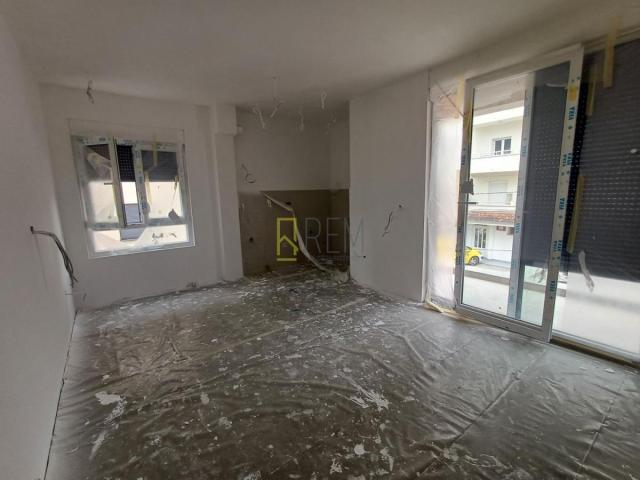 Prodaja, Stan, 55m2 , Momišići