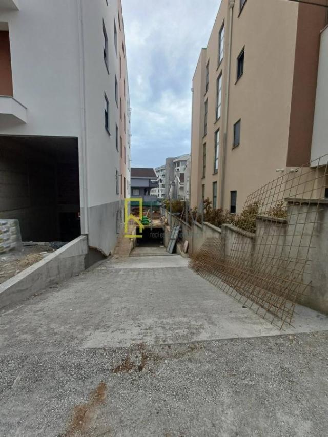 JEDNOSOBNI STANOVI – ZENITH RESIDENCE, MOMIŠIĆI, PODGORICA
