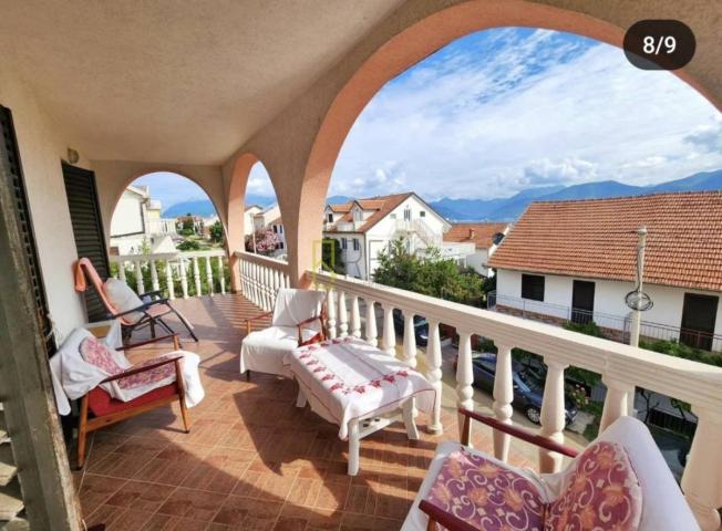 Prodaja – kuca 130 m2 na placu od 500 m2 u Radoviči, Tivat