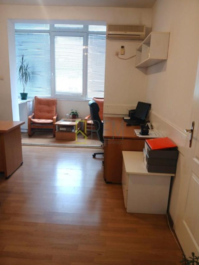 PRODAJA – Poslovni prostor, Centar – Podgorica
