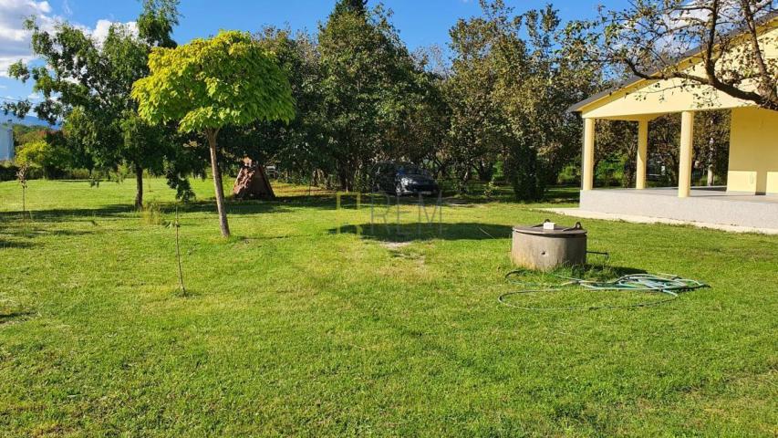 Prodaja- nova kuca 132m2 sa imanjem 3.405m2, Curilac, Danilovgrad