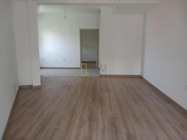 Stan u centru Ulcinja
