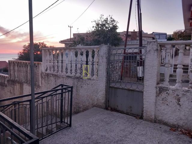 Kuća u Ulcinju, liman