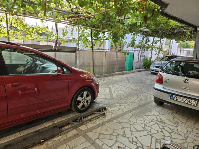 Prodajemo kuću u Bjelišima