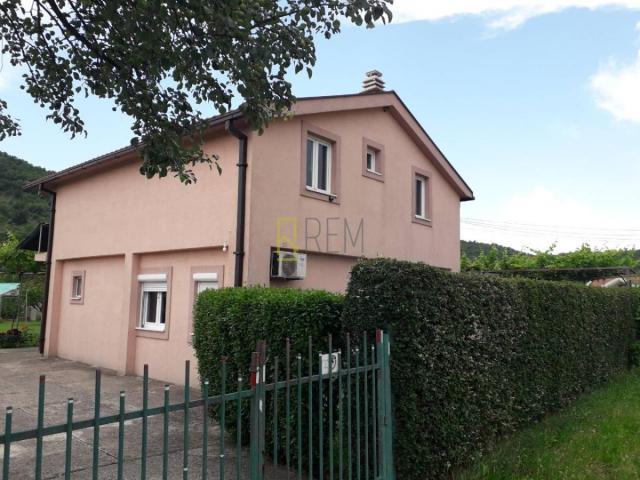 Prodaja-kuća 119m² na imanju od 2.050m², Danilovgrad