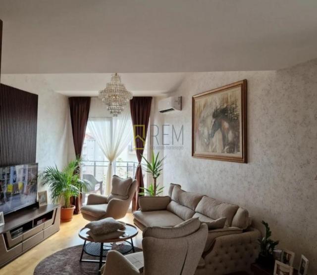 Prodaja- dvosoban dupleks stan povrsine 91m2 pod Ljubovic