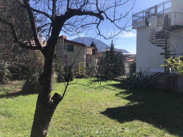 PRODAJA- KUCA, BAR