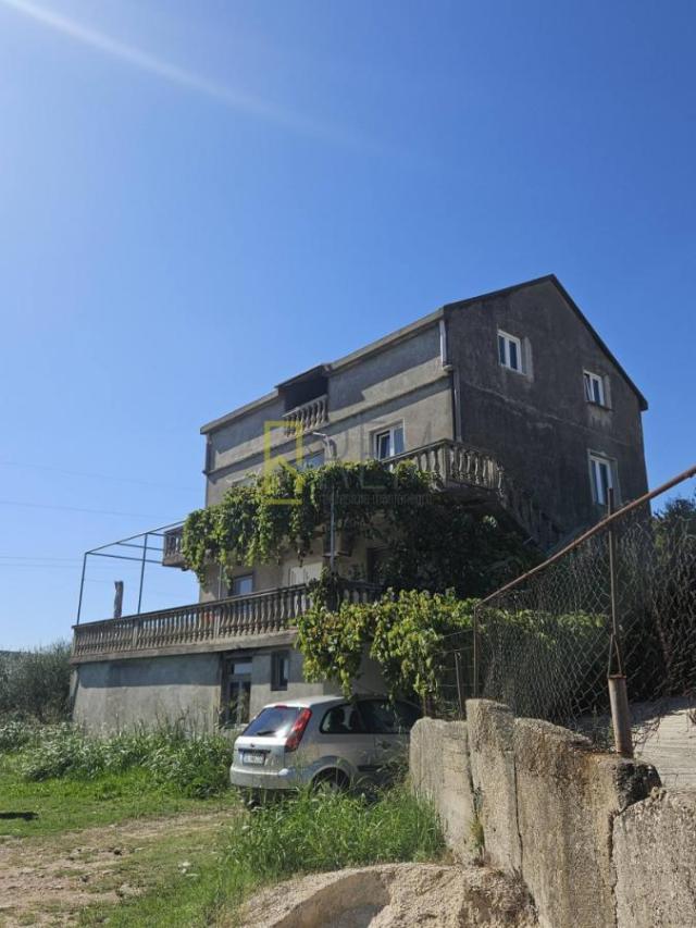 Kuća u Ulcinju