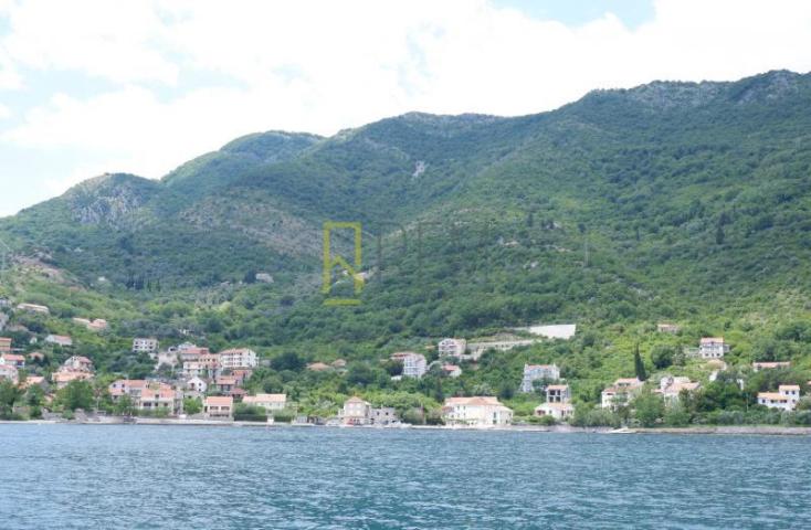 Zemljište u Kamenarima, Herceg Novi