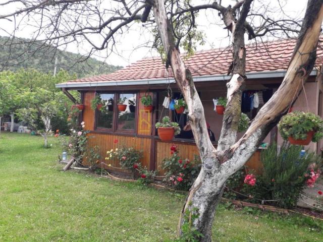 Prodaja-kuća 119m² na imanju od 2.050m², Danilovgrad