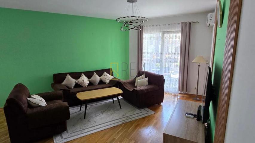 Prodajemo-dvosoban namjesten stan povrsine 73m2, Ljubović