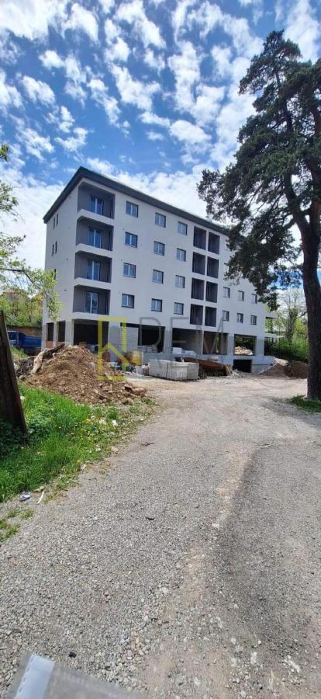 Prodajemo – dvosoban stan 57.90 m2 u izgradnji u Kolašinu
