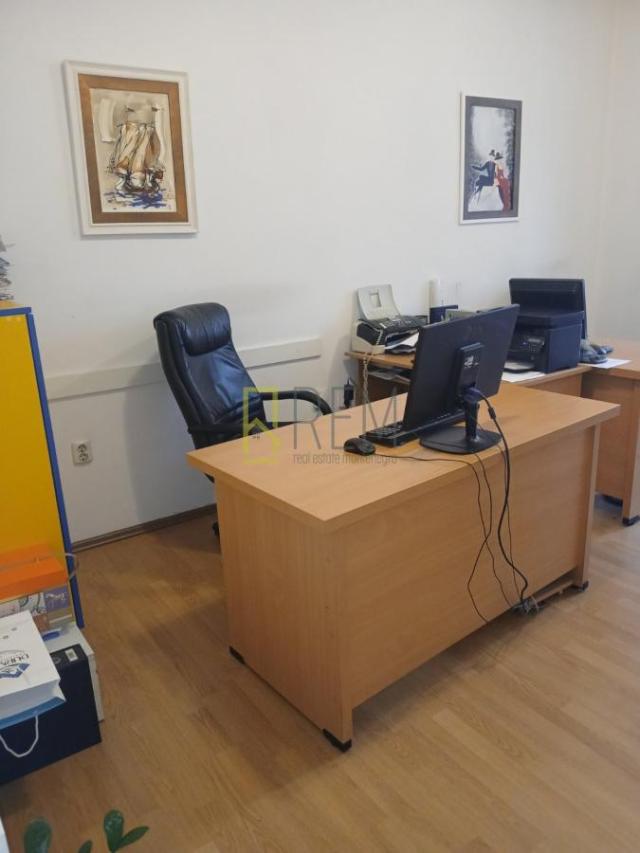 PRODAJA – Poslovni prostor, Centar – Podgorica