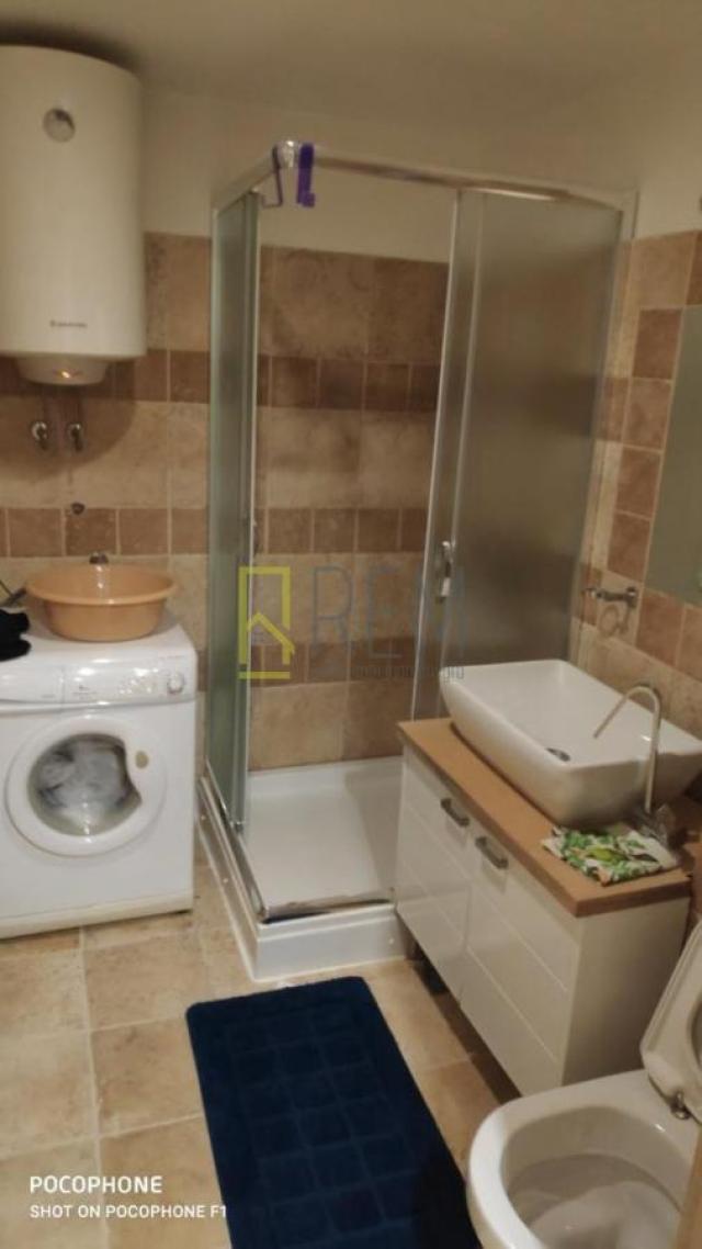 Prodaja, Stan, 58m2 , Kotor