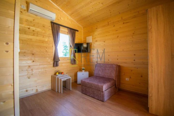 PRODAJA – KOMPLEKS NA VELIKOJ PLAŽI, ULCINJ