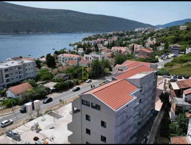 Prodajemo – jednosoban namjesten stan u Baošićima, Herceg Novi