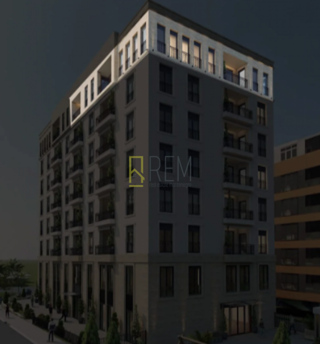 Prodajemo – luksuzni četvorosobni penthaus, Podgorica - Centar