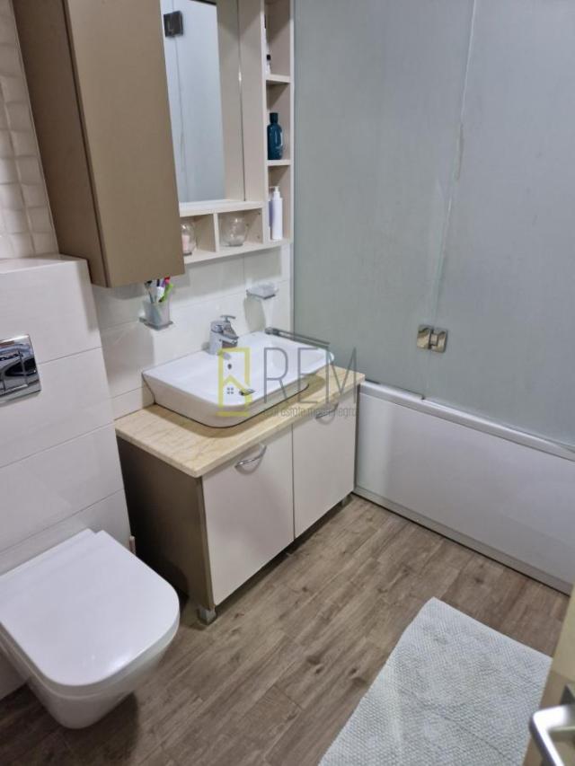 Prodaja- dvosoban stan 67m2, kompletno opremljen- City Kej, Zagoric