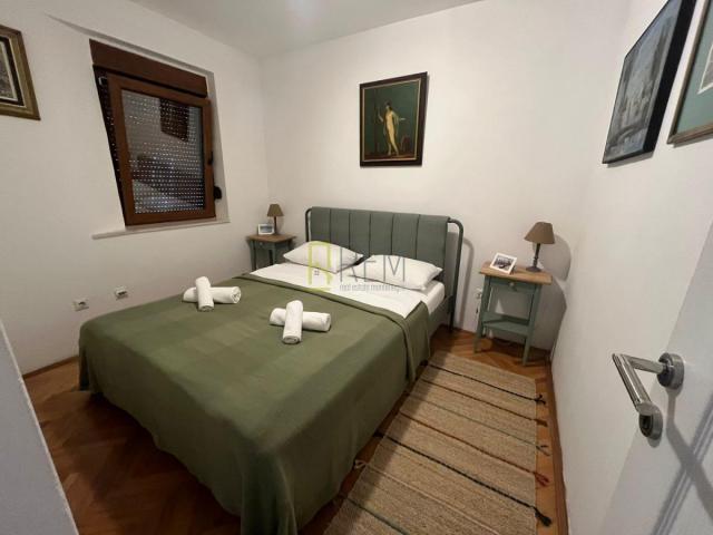 Prodaja - Vila Podkosljun, Budva