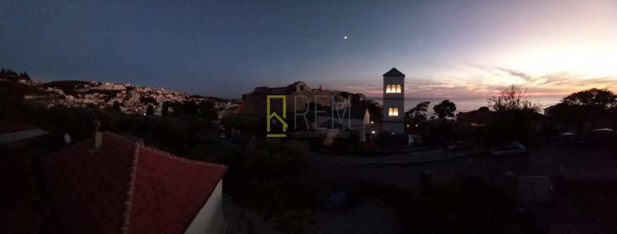 Kuća u Ulcinju, liman
