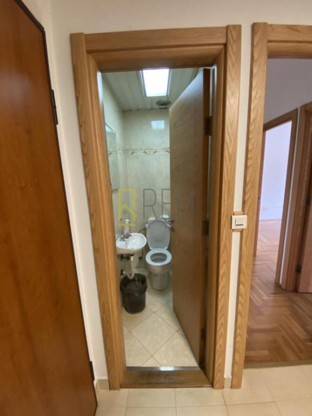 Prodajemo- dvosoban stan 69m2,  Preko Morače