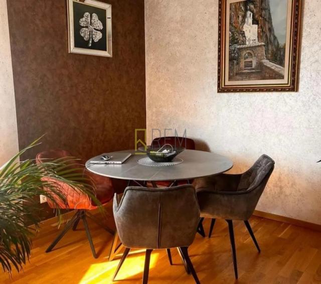 Prodaja- dvosoban dupleks stan povrsine 91m2 pod Ljubovic