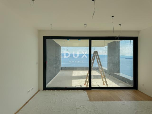 OPATIJA, CENTAR - ekskluzivan stan na prestižnoj lokaciji iznad centra Opatije, s garažom i panorams