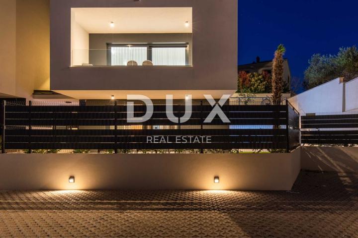 INSEL KRK, STADT KRK - Maisonette-Wohnung mit Garten und Pool in Meeresnähe