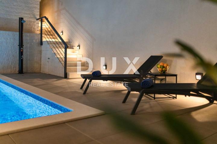INSEL KRK, STADT KRK - Maisonette-Wohnung mit Garten und Pool in Meeresnähe