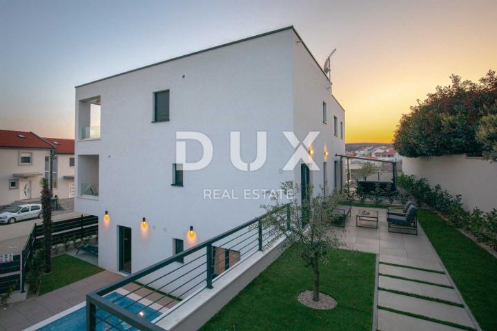 INSEL KRK, STADT KRK - Maisonette-Wohnung mit Garten und Pool in Meeresnähe