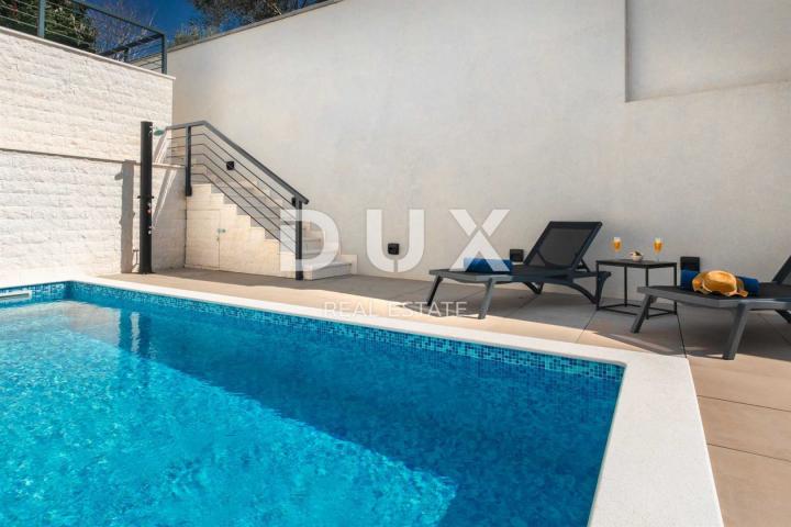 INSEL KRK, STADT KRK - Maisonette-Wohnung mit Garten und Pool in Meeresnähe