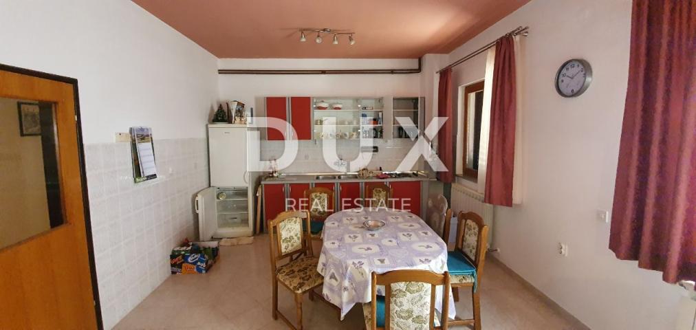 ISTRA, POREČ - Apartmanska kuća s 5 stambenih jedinica