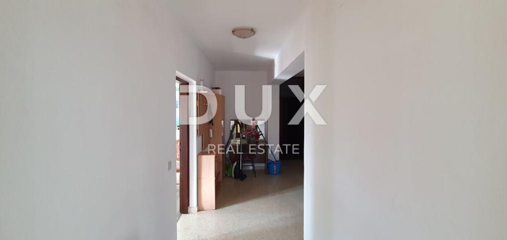 ISTRA, POREČ - Apartmanska kuća s 5 stambenih jedinica